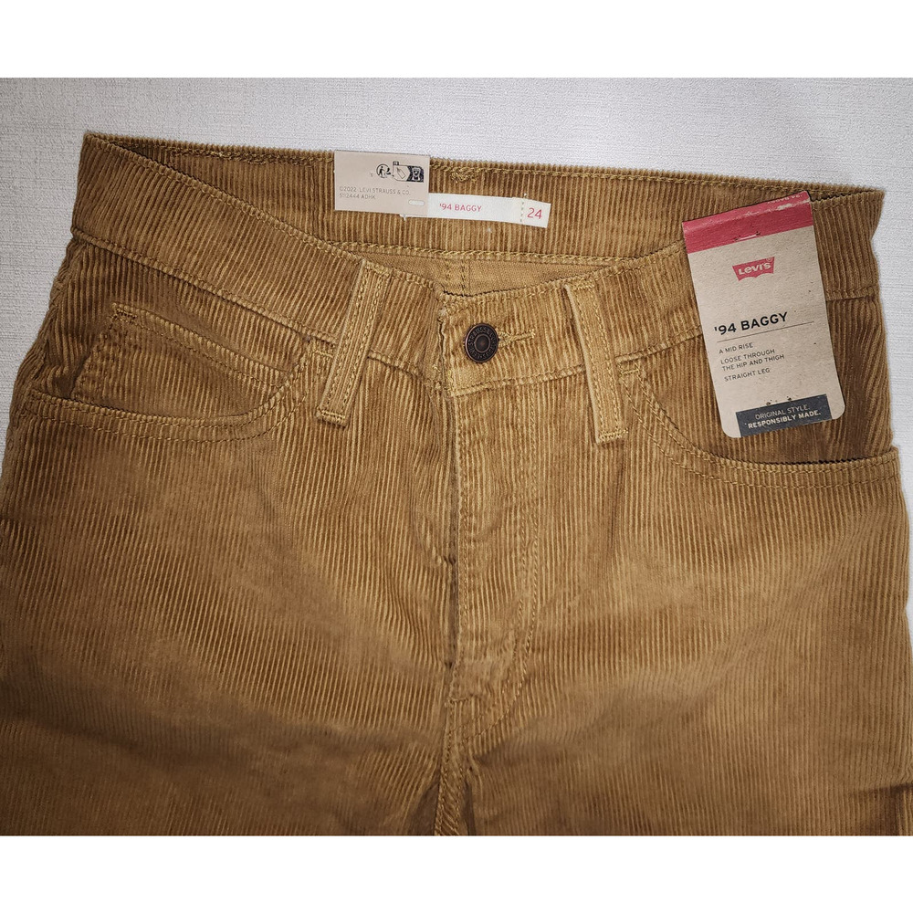 Levi's 94 baggy women's size 24''x 31'' corduroy - Picture 3 of 6